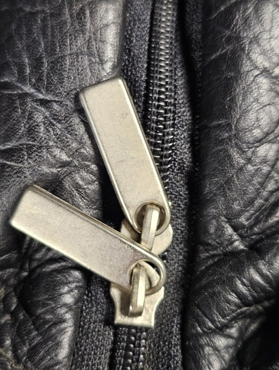 Vintage Wilson Leather Backpack in Black main image 11